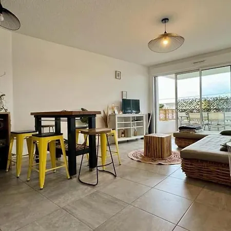 Zen, Emplacement Ideal A Apartment